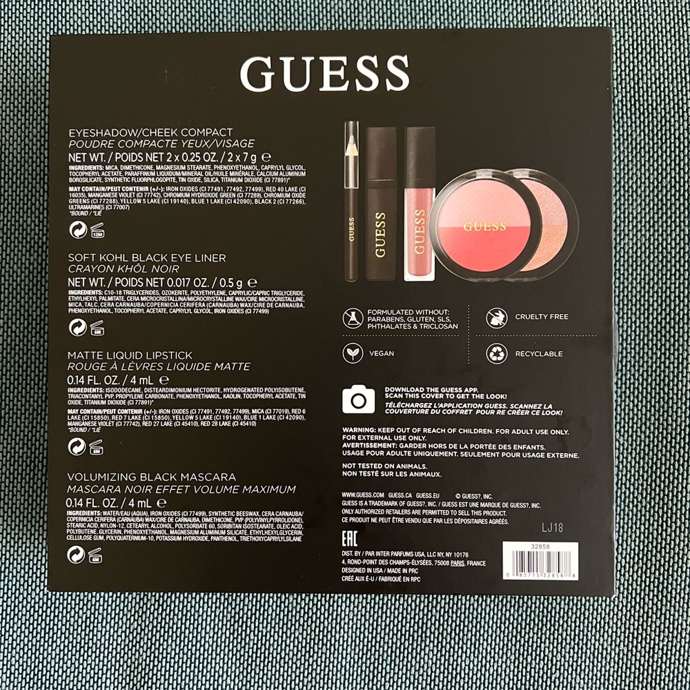 Guess makeup kit - Picture 2 of 2